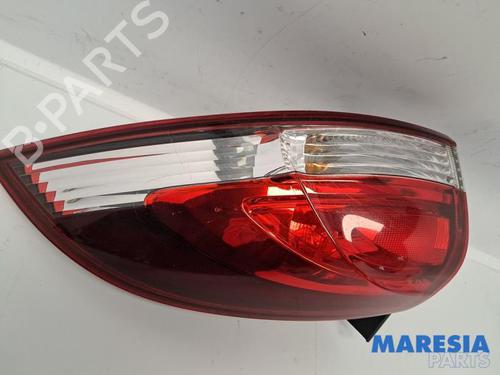 Used Right taillight RENAULT CLIO IV Grandtour (KH_) 0.9 TCe 90 (90 hp) 31442578