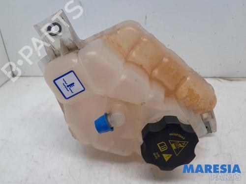 ekpansionstank-alfa-romeo-giulia-952_-2015-31482735 main image