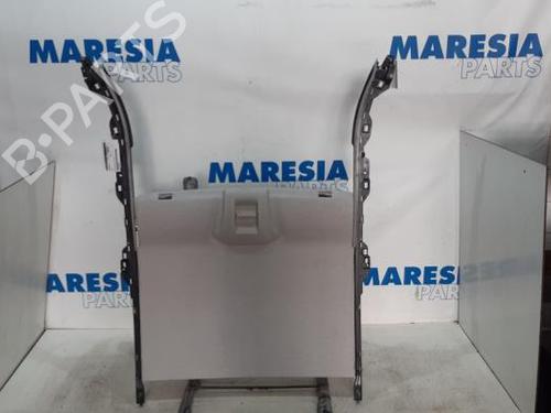 BP31384044O1 main image