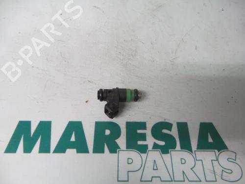 Used Injector Injector RENAULT SCÉNIC I MPV (JA0/1_, FA0_) 1.8 16V (JA12, JA1R, JA1M, JA1A) (115 hp) 31535422 31535422