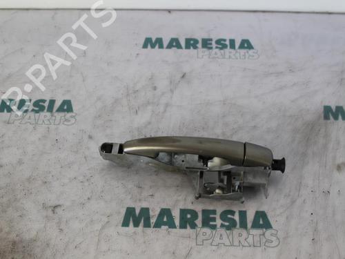front-right-exterior-door-handle-citroen-c4-grand-picasso-i-ua_-2006-2007-2008-2009-2010-2011-2012-2013-31499699 main image