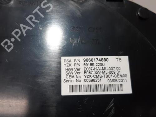 Instrument cluster PEUGEOT 5008 (0U_, 0E_) 1.6 16V | BP31499989C47