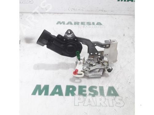 electronic-module-citroen-c1-pm_-pn_-2005-2006-2007-2008-2009-2010-2011-2012-2013-2014-31461456 main image