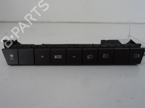 Used Switch LANCIA YPSILON (843_) 1.3 JTD (843.AXD11, 843.AXD1A) (70 hp) 31413237