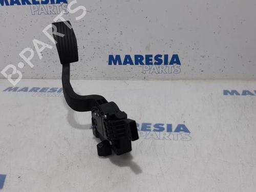 Used Electronic module OPEL COMBO Box Body/MPV (X12) 1.3 CDTI (B05) (90 hp) 31530103