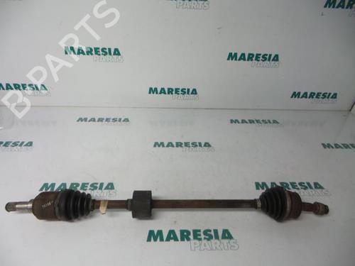 right-front-driveshaft-fiat-punto-188_-1999-2000-2001-2002-2003-2004-2005-2006-2007-2008-2009-2010-2011-2012-31518786 main image