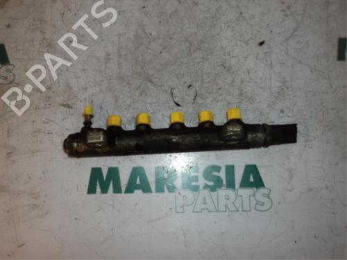 Used Injection rail RENAULT ESPACE IV (JK0/1_) 2.2 dCi (JK0H) (150 hp) 31411822