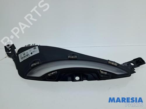 Used Right headlight Right headlight 36875684 36875684