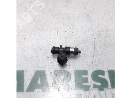 Used Injector RENAULT TWINGO II (CN0_) 1.2 16V (CN0K, CN0V, CN0A) (76 hp) 31389490