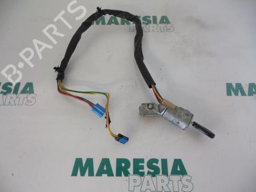 Used Ignition barrel CITROËN C5 I Break (DE_) 2.0 16V (DERFNF, DERFNC, RERFNC) (136 hp) 31433482