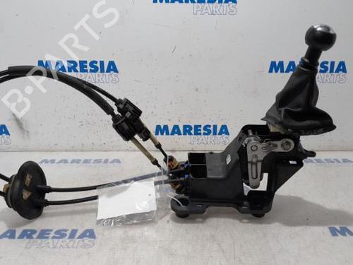 Used Gear lever PEUGEOT 207 CC (WD_) 1.6 HDi (112 hp) 31412862