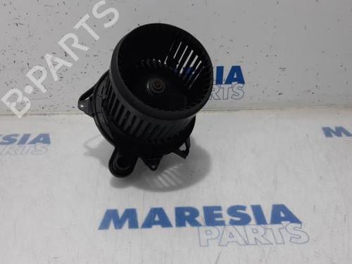 Used Heater blower motor RENAULT CLIO IV (BH_) 0.9 TCe 90 (BHNF, BHMA, BHMH, BHJK, BHJR) (90 hp) 31524711