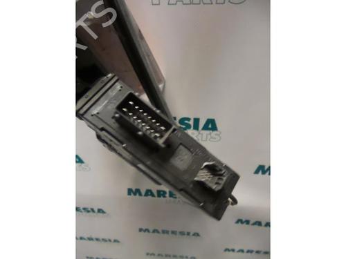 Front left window mechanism PEUGEOT 307 SW (3H) 2.0 16V | BP31533667C22