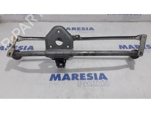 Used Front wipers mechanism RENAULT TRAFIC II Van (FL) 2.0 dCi 115 (FL01, FL0U, FL00, FL0H, FL0M) (114 hp) 31415567
