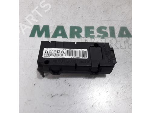 Used Electronic module PEUGEOT 3008 I MPV (0U_) 1.6 VTi (120 hp) 31479132