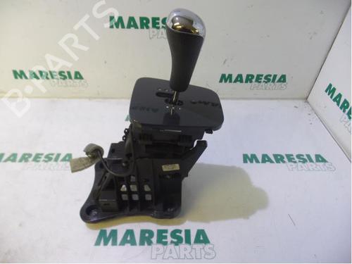 gear-lever-peugeot-3008-i-mpv-0u_-2009-2010-2011-2012-2013-2014-2015-2016-2017-31515602 main image