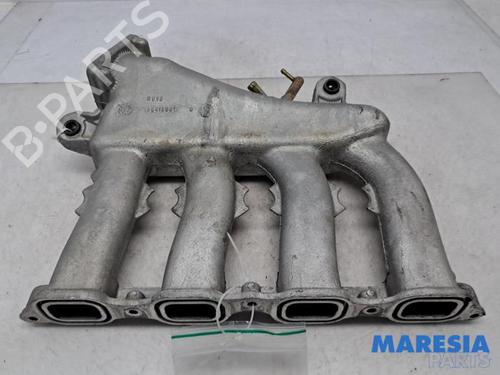 injection-rail-fiat-palio-weekend-178_-173_-373_-374_-171_-1996-31398467 main image