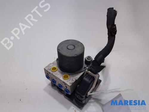 Used ABS pump CITROËN C5 III (RD_) 1.8 16V (RD6FXC) (125 hp) 31409349
