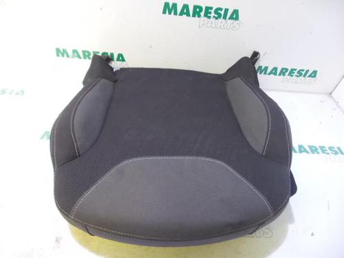 Used Right front seat CITROËN C3 II (SC_) 1.6 HDi (92 hp) 31513201