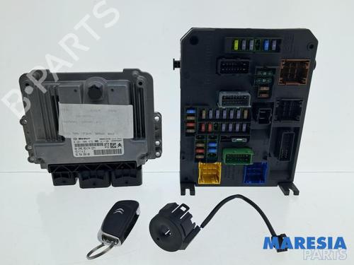 Used Engine control unit (ECU) Engine control unit (ECU) CITROËN C4 II (NC_) 1.6 VTi 120 (NC5FS0, NC5FS9) (120 hp) 34724068 34724068