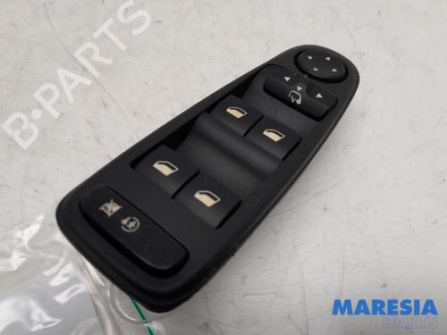 Used Switch CITROËN C4 Grand Picasso I (UA_) 1.6 HDi (109 hp) 31463475