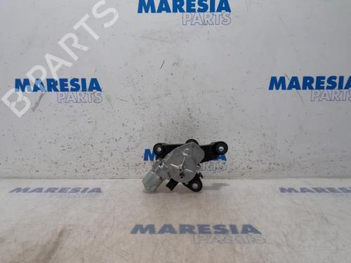 Used Rear wiper motor PEUGEOT 208 II (UB_, UP_, UW_, UJ_) 1.2 PureTech 100 (101 hp) 31421864