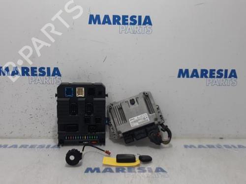 Used Engine control unit (ECU) PEUGEOT 207 (WA_, WC_) 1.6 16V Turbo (150 hp) 31505895