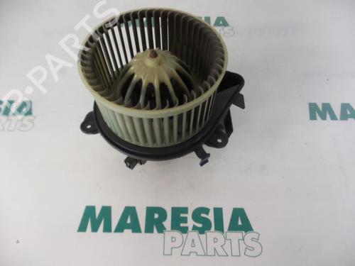 Used Heater blower motor Heater blower motor FIAT PUNTO (188_) 1.2 16V 80 (188.233, .235, .253, .255, .333, .353, .639,... (80 hp) 31411336 31411336
