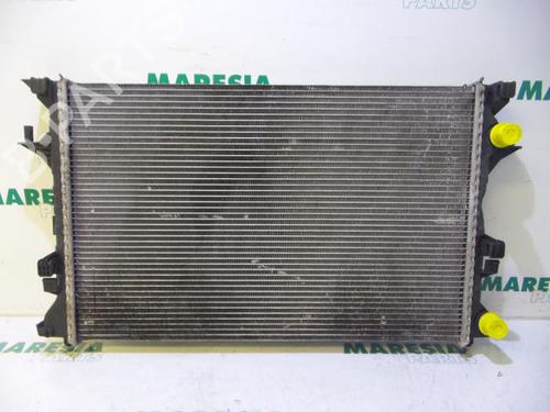 Used Water radiator RENAULT LAGUNA II Grandtour (KG0/1_) 1.9 dCi (KG1A, KG1W, KG0G) (110 hp) 31479459