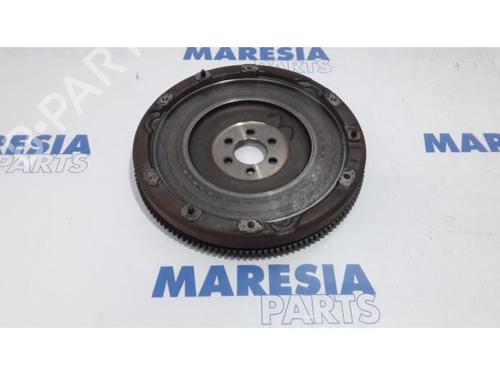 Used Flywheel PEUGEOT PARTNER Box Body/MPV 1.6 HDi / BlueHDi 75 (75 hp) 31450426