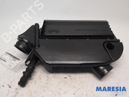 Used Air filter box FIAT PUNTO (199_) 1.3 D Multijet (84 hp) 31485664
