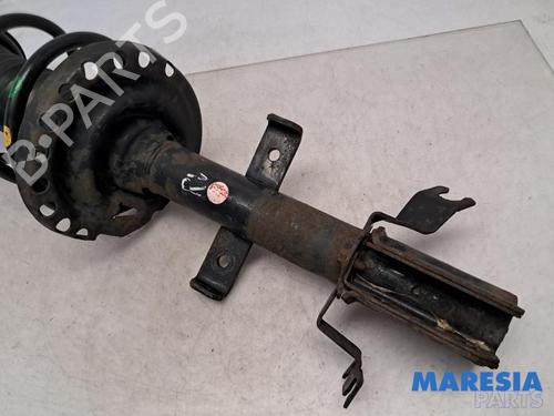 Right front shock absorber RENAULT CAPTUR I (J5_, H5_) 0.9 TCe 90 | BP31486851M17 