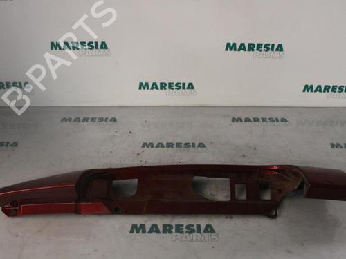 right-taillight-fiat-doblo-mpv-119_-223_-2001-31491671 main image