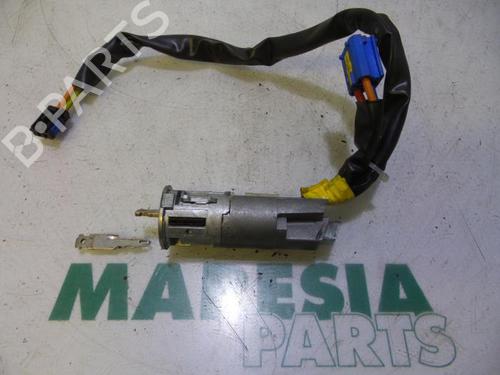 Used Ignition barrel PEUGEOT 206 SW (2E/K) 1.4 (75 hp) 31412312