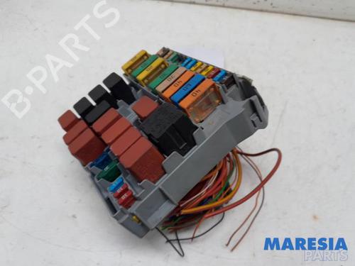 Fuse box FIAT 500 C (312_) 0.9 (312AG1A) | BP31473097E1