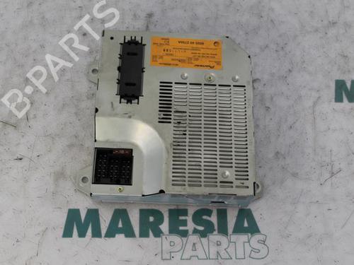 Used Radio RENAULT ESPACE III (JE0_) 2.0 16V (JE0N, JE0L, JE02) (140 hp) 31522535