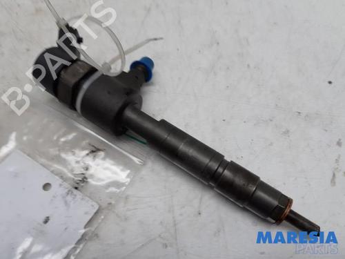 Used Injector ALFA ROMEO 147 (937_) 1.9 JTD (937.AXD1A, 937.BXD1A, 937.AXV1A, 937.BXB1A,... (115 hp) 31490465