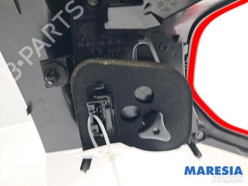 Left taillight PEUGEOT 2008 I (CU_) 1.2 THP 110 / PureTech 110 | BP32099644C34 