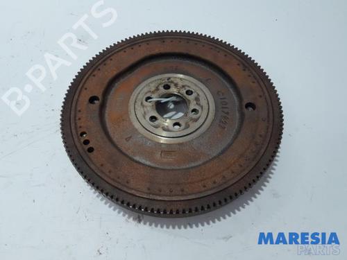 Used Flywheel PEUGEOT 308 SW II (LC_, LJ_, LR_, LX_, L4_) 1.6 BlueHDi 120 (120 hp) 31535426