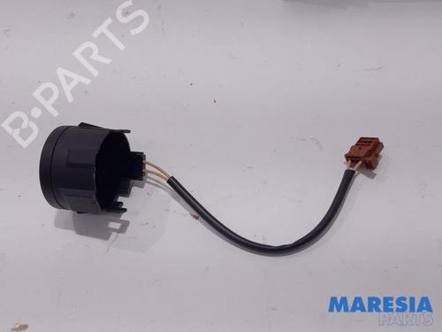 Engine control unit (ECU) PEUGEOT 208 I (CA_, CC_) 1.2 VTI 82 | BP31423911M57 - Image 9