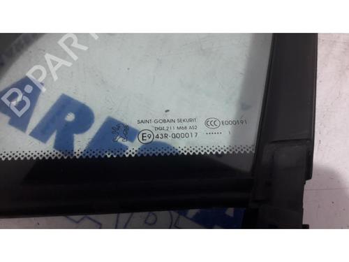 Used Front left quarter glass PEUGEOT 3008 I MPV (0U_) 1.6 THP (156 hp) 31534664