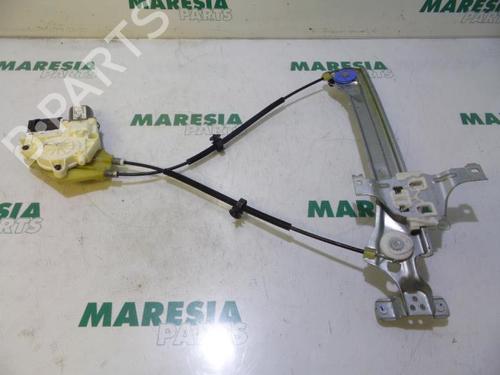 Used Rear right window mechanism Rear right window mechanism RENAULT MEGANE III Grandtour (KZ0/1) 1.5 dCi (KZ09, KZ0D, KZ1G, KZ29, KZ14, KZ1W, KZ10, KZ1F,... (110 hp) 31454863 31454863