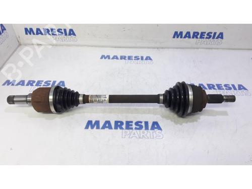 Used Left front driveshaft Left front driveshaft PEUGEOT 308 SW II (LC_, LJ_, LR_, LX_, L4_) 1.6 BlueHDi 120 (120 hp) 31454344 31454344