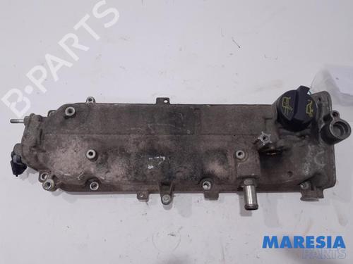 Used Valve cover FIAT 500 (312_) 1.2 (312AXA1A) (69 hp) 31414520