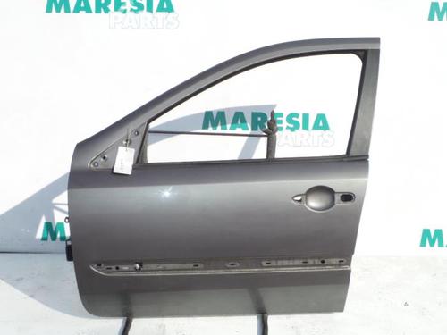 Used Left front door RENAULT LAGUNA II Grandtour (KG0/1_) 2.2 dCi (KG0F) (150 hp) 31413862