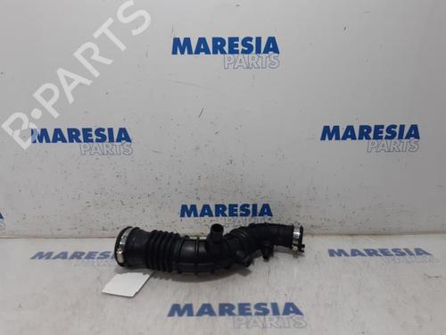 Used Pipe RENAULT CLIO IV Grandtour (KH_) 0.9 TCe 90 (90 hp) 31525480