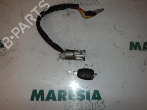 ignition-barrel-renault-kangoo-express-fc01_-1997-31451573 main image