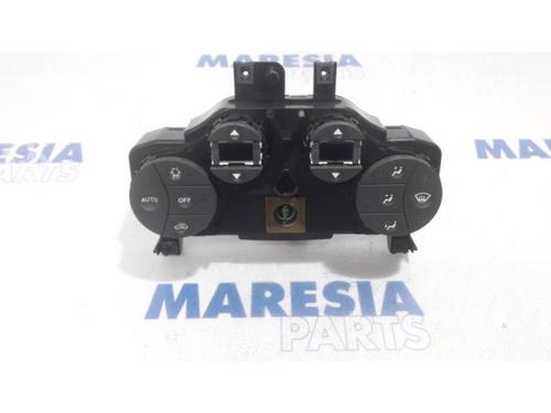 climate-control-fiat-panda-169_-2003-31425136 main image