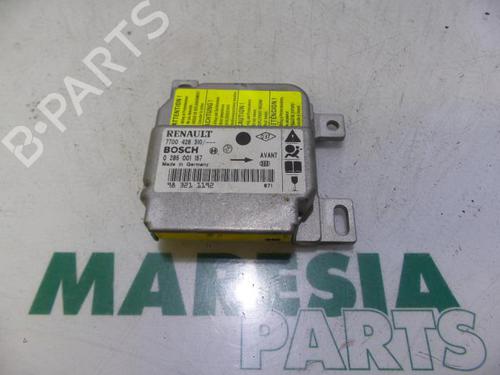 Used ECU airbags RENAULT CLIO II (BB_, CB_) 1.6 (B/CB0D, BB00) (90 hp) 31439903