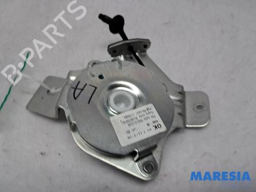 Used Hinge/Door check strap PEUGEOT 3008 I MPV (0U_) 1.6 THP (156 hp) 31529360